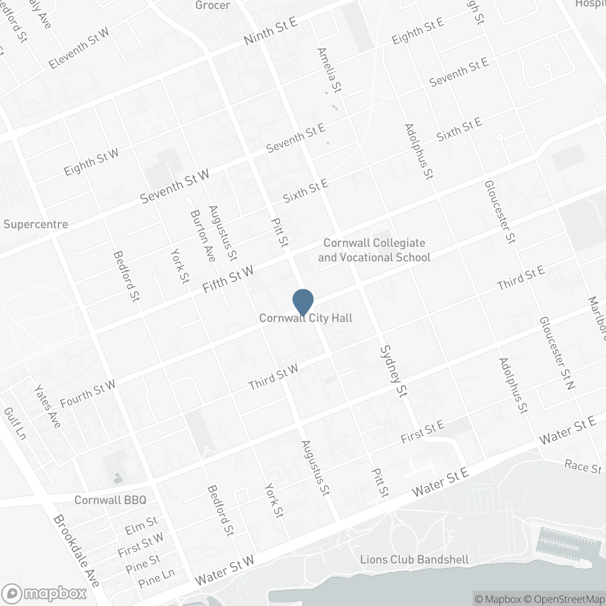 402 PITT STREET, Cornwall, Ontario K6J 3R2